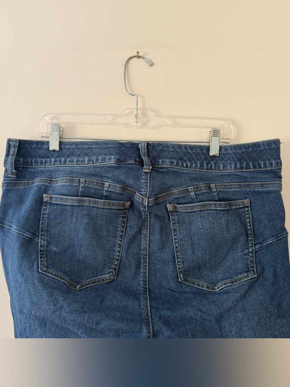 Torrid Bombshell Skinny Jeans 18T Tall Womens Plus Size Distressed BlueJeans EUC - Picture 6 of 8